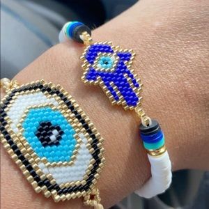 Eye and hand bracelets